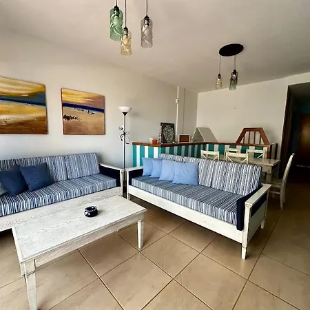 Σπίτι διακοπών Apartamento Familiar En La Playa De *